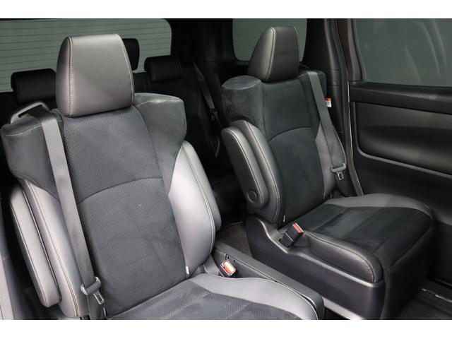 TOYOTA ALPHARD 2.5S TYPE GOLD III