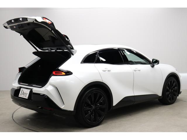 クラウンスポーツ Z パノラマルーフ ハンズフリー電動リアドア ドライブレコーダー機能付きデジタルミラー 置くだけ充電 HUD 12.3インチディスプレイオーディオ パノラミックビューモニター ブラインドスポットモニター(24枚目)