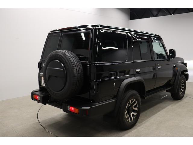 ランドクルーザー70 AX 丸目LEDヘッドライト 純正ナビ 純正ドラレコ 電動デフロック バックモニター内臓自動防眩ミラー 純正16インチアルミホイール ナビ連動バックカメラ アルミ製サイドステップ トヨタセーフティセンス(30枚目)