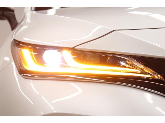 ハリアーハイブリッド Z レザーパッケージ・ナイトシェード 調光パノラマルーフ JBL AC1500W 寒冷地 ナイトシェード専用19インチアルミ 12.3インチディスプレイオーディオ 全周囲カメラ ブラインドスポットモニター デジタルミラー パワーバックドア(33枚目)