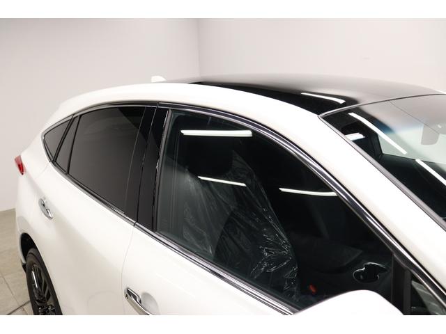 ハリアーハイブリッド Z レザーパッケージ・ナイトシェード 調光パノラマルーフ JBL AC1500W 寒冷地 ナイトシェード専用19インチアルミ 12.3インチディスプレイオーディオ 全周囲カメラ ブラインドスポットモニター デジタルミラー パワーバックドア(42枚目)