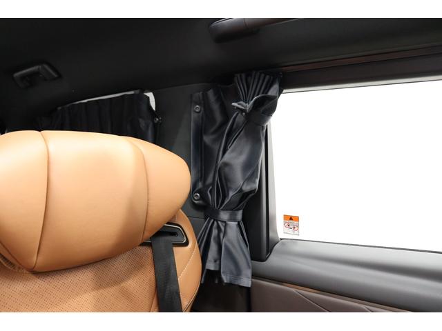 ヴェルファイアハイブリッド Z プレミア ワンオーナー 左右独立ムーンルーフ モデリスタエアロ トヨタチームメイト 純正14インチディスプレイオーディオplus 後席モニター デジタルミラー 車内カーテン HUD PVM BSM(12枚目)