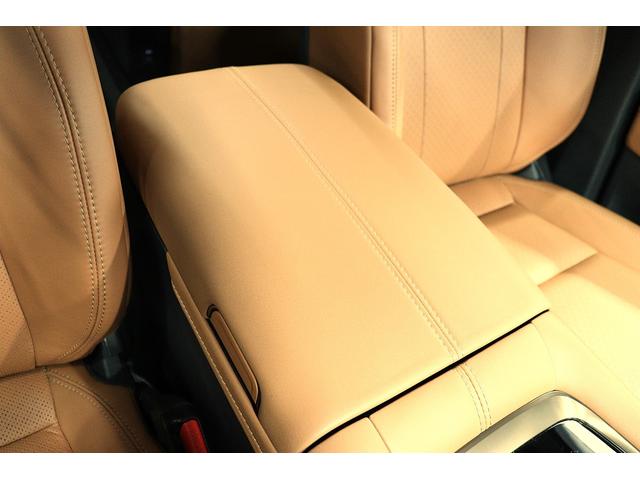 ヴェルファイアハイブリッド Z プレミア ワンオーナー 左右独立ムーンルーフ モデリスタエアロ トヨタチームメイト 純正14インチディスプレイオーディオplus 後席モニター デジタルミラー 車内カーテン HUD PVM BSM(62枚目)