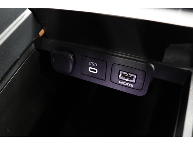 ヴェルファイアハイブリッド Z プレミア ワンオーナー 左右独立ムーンルーフ モデリスタエアロ トヨタチームメイト 純正14インチディスプレイオーディオplus 後席モニター デジタルミラー 車内カーテン HUD PVM BSM(64枚目)