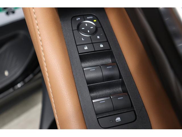 ヴェルファイアハイブリッド Z プレミア 左右独立ムーンルーフ モデリスタエアロ ユニバーサルステップ 13.2インチ後席モニター PVM BSM トヨタチームメイト デジタルインナーミラー タッチトレーサー ヘッドアップディスプレイ(70枚目)