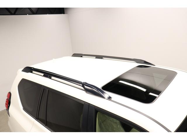 ランドクルーザープラド ＴＸ　Ｌパッケージ　マットブラックエディション　最終特別仕様車　寒冷地　ベージュレザー　メーカーナビ＆プラドスーパーライブサウンド　全周囲モニター　ブラインドスポットモニター　ムーンルーフ　ブラックルーフレール　シートヒーター＆ベンチレーション（4枚目）