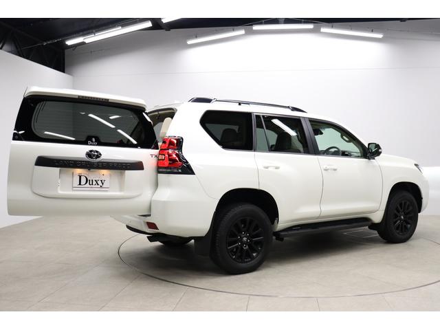 ランドクルーザープラド ＴＸ　Ｌパッケージ　マットブラックエディション　最終特別仕様車　寒冷地　ベージュレザー　メーカーナビ＆プラドスーパーライブサウンド　全周囲モニター　ブラインドスポットモニター　ムーンルーフ　ブラックルーフレール　シートヒーター＆ベンチレーション（26枚目）