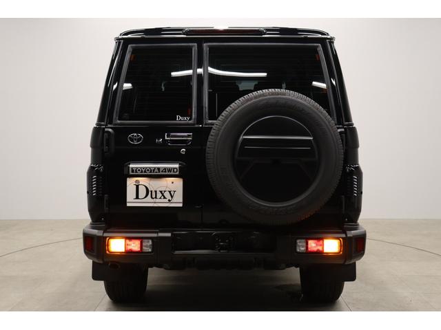 ランドクルーザー７０ ＡＸ　丸目ＬＥＤヘッドライト　純正ナビ　純正ドラレコ　電動デフロック　バックモニター内臓自動防眩ミラー　純正１６インチアルミホイール　ナビ連動バックカメラ　アルミ製サイドステップ　トヨタセーフティセンス（17枚目）