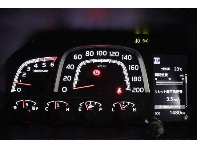 ランドクルーザー７０ ＡＸ　丸目ＬＥＤヘッドライト　純正ナビ　純正ドラレコ　電動デフロック　バックモニター内臓自動防眩ミラー　純正１６インチアルミホイール　ナビ連動バックカメラ　アルミ製サイドステップ　トヨタセーフティセンス（71枚目）