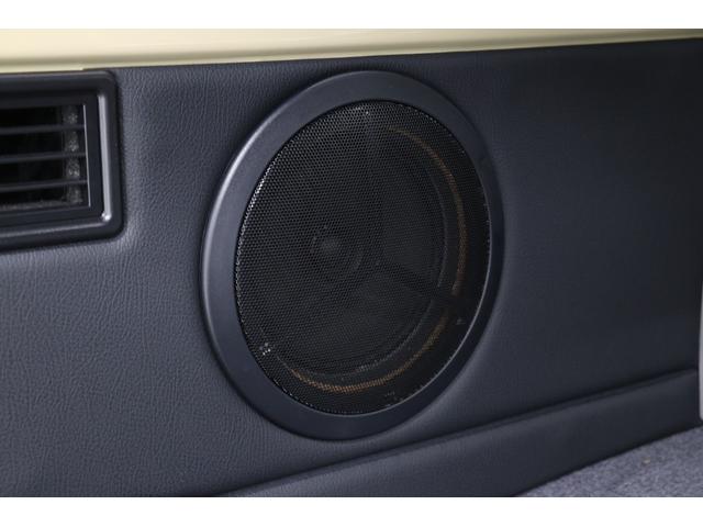 ランドクルーザー70 AX 丸目LEDヘッドライト ワンオーナー 電動デフロック クルーズコントロール バックモニター内臓自動防眩ミラー 純正16インチアルミホイール アルミ製サイドステップ トヨタセーフティセンス搭載(33枚目)