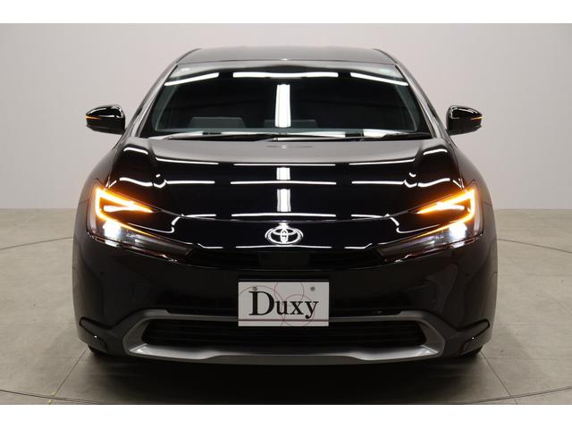 プリウス U 全周囲モニター ブラインドスポットモニター TSS拡張パック 上級グラディエントブラック内装 シートヒーター インパネイルミネーション 周辺車両接近サポート ステアリングヒーター フルセグTV ETC(5枚目)