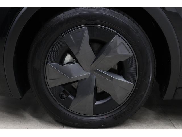 プリウス U 全周囲モニター ブラインドスポットモニター TSS拡張パック 上級グラディエントブラック内装 シートヒーター インパネイルミネーション 周辺車両接近サポート ステアリングヒーター フルセグTV ETC(12枚目)