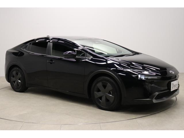 プリウス U 全周囲モニター ブラインドスポットモニター TSS拡張パック 上級グラディエントブラック内装 シートヒーター インパネイルミネーション 周辺車両接近サポート ステアリングヒーター フルセグTV ETC(15枚目)