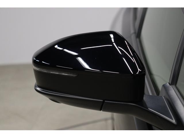 プリウス U 全周囲モニター ブラインドスポットモニター TSS拡張パック 上級グラディエントブラック内装 シートヒーター インパネイルミネーション 周辺車両接近サポート ステアリングヒーター フルセグTV ETC(30枚目)