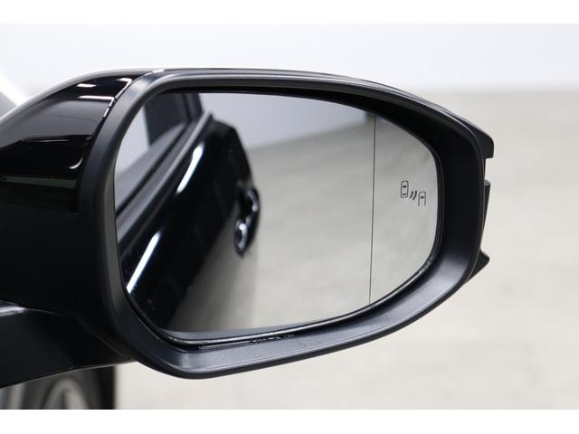 プリウス U 全周囲モニター ブラインドスポットモニター TSS拡張パック 上級グラディエントブラック内装 シートヒーター インパネイルミネーション 周辺車両接近サポート ステアリングヒーター フルセグTV ETC(32枚目)