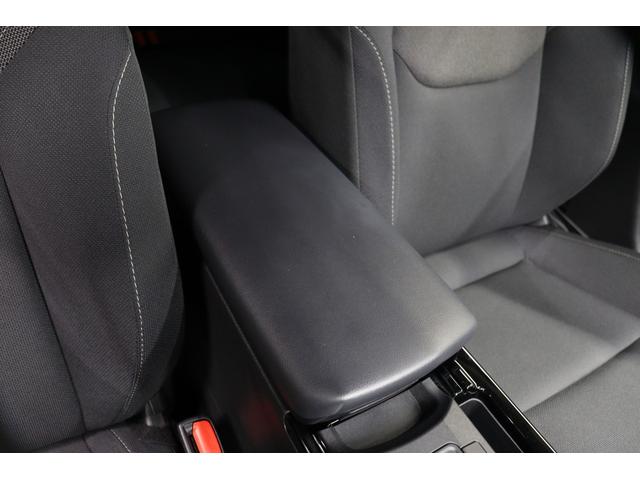 プリウス U 全周囲モニター ブラインドスポットモニター TSS拡張パック 上級グラディエントブラック内装 シートヒーター インパネイルミネーション 周辺車両接近サポート ステアリングヒーター フルセグTV ETC(51枚目)