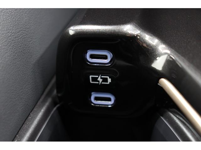 クラウンスポーツ Ｚ　パノラマルーフ　ハンズフリー電動リアドア　ドライブレコーダー機能付きデジタルミラー　置くだけ充電　ＨＵＤ　１２．３インチディスプレイオーディオ　パノラミックビューモニター　ブラインドスポットモニター（59枚目）