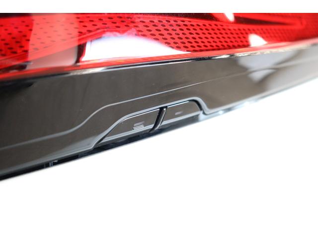 アルファード Ｚ　モデリスタエアロ　１３．２インチ有機ＥＬ後席モニター　トヨタチームメイト　ムーンルーフ　ドラレコ機能付デジタルミラー　タッチトレーサーオペレーション　ヘッドアップディスプレイ　パノラミックモニター（31枚目）