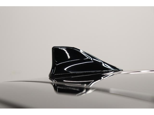 アルファード ２．５Ｓ　タイプゴールドＩＩＩ　ＴＲＤエアロ　ＬＥＯＮＩＳ２０インチアルミ　ツインムーンルーフ　ＪＢＬプレミアムサウンド　Ｔ－ＣｏｎｎｅｃｔＳＤナビ＆１３．３インチリヤエンターテイメントシステム　ＰＶＭ　ＢＳＭ　デジタルミラー（39枚目）