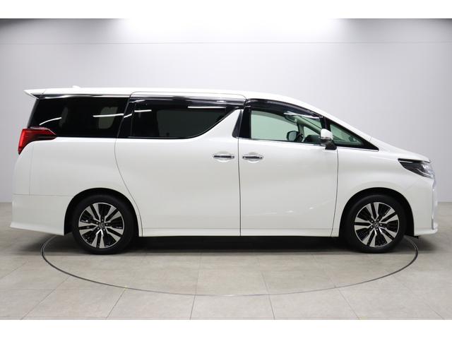 アルファード ２．５Ｓ　Ｃパッケージ　ツインムーンルーフ　１２．１インチ後席モニター　ＢＳＭ　デジタルインナーミラー　パワーバックドア　３眼ＬＥＤヘッドライト＆シーケンシャルウィンカー　両側パワースライドドア　ＨＵＤ　前後ドラレコ　ＥＴＣ（13枚目）