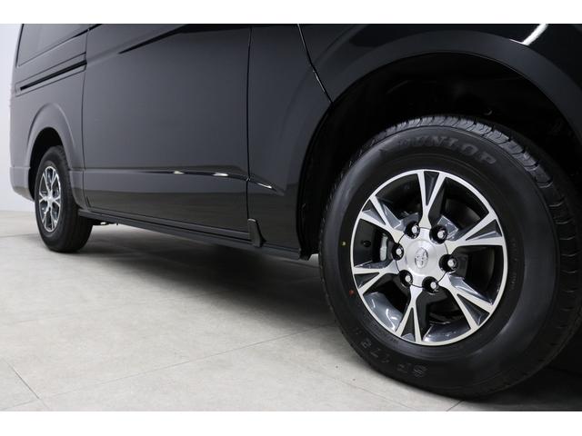 ハイエースバン ロングスーパーＧＬ　ダークプライムＳ　Ｒ７／９登録　寒冷地　４ＷＤ　ディーゼルターボ　純正１５インチアルミホイール　ＰＶＭ　デジタルインナーミラー　専用ハーフレザーシート　両側電動スライドドア　ＬＥＤヘッドランプ＆フォグ（20枚目）