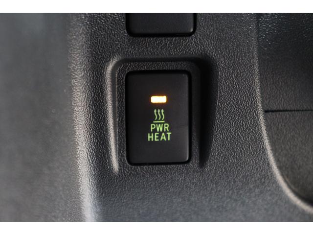 ハイエースバン ロングスーパーＧＬ　ダークプライムＳ　Ｒ７／９登録　寒冷地　４ＷＤ　ディーゼルターボ　純正１５インチアルミホイール　ＰＶＭ　デジタルインナーミラー　専用ハーフレザーシート　両側電動スライドドア　ＬＥＤヘッドランプ＆フォグ（65枚目）