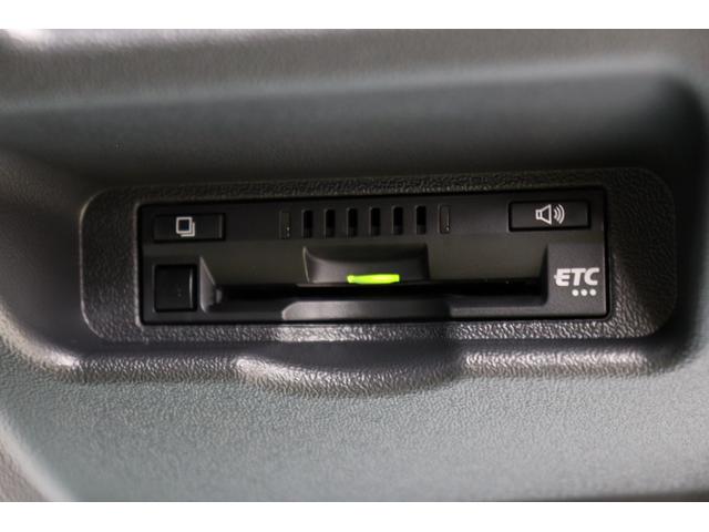 ハイエースバン ロングスーパーＧＬ　ダークプライムＳ　Ｒ７／９登録　寒冷地　４ＷＤ　ディーゼルターボ　純正１５インチアルミホイール　ＰＶＭ　デジタルインナーミラー　専用ハーフレザーシート　両側電動スライドドア　ＬＥＤヘッドランプ＆フォグ（70枚目）