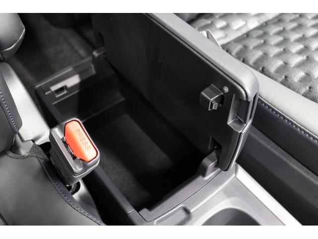 ヴォクシー ハイブリッドＳ－Ｚ　２０２５年改モデル　ユニバーサルステップ　１０．５インチコネクトナビ　パノラミックビューモニター　快適利便パッケージＨｉｇｈ　チームメイト　アドバンストパーク　デジタルインナーミラー　パワーバックドア（60枚目）