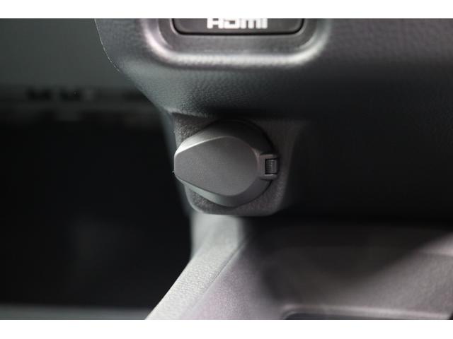 ヴォクシー ハイブリッドＳ－Ｚ　２０２５年改モデル　ユニバーサルステップ　１０．５インチコネクトナビ　パノラミックビューモニター　快適利便パッケージＨｉｇｈ　チームメイト　アドバンストパーク　デジタルインナーミラー　パワーバックドア（70枚目）