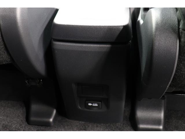 ヴォクシー ハイブリッドＳ－Ｚ　２０２５年改モデル　ユニバーサルステップ　１０．５インチコネクトナビ　パノラミックビューモニター　快適利便パッケージＨｉｇｈ　チームメイト　アドバンストパーク　デジタルインナーミラー　パワーバックドア（78枚目）