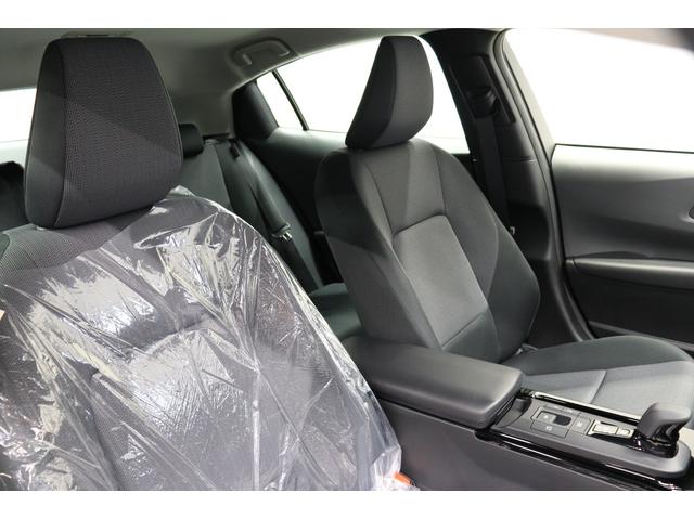 プリウス U 登録済み未使用車 TSS拡張パック 全周囲モニター ブラインドスポットモニター 周辺車両接近サポート 純正ディスプレイオーディオ AppleCarPlay/AndroidAuto対応 フルセグTV(39枚目)