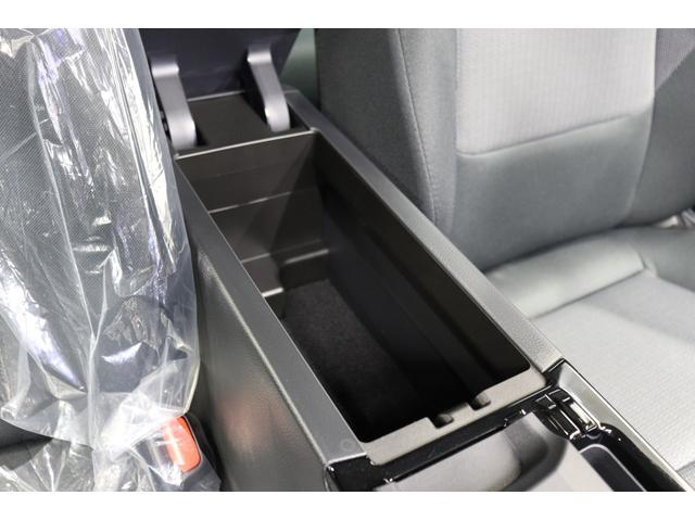 プリウス U 登録済み未使用車 TSS拡張パック 全周囲モニター ブラインドスポットモニター 周辺車両接近サポート 純正ディスプレイオーディオ AppleCarPlay/AndroidAuto対応 フルセグTV(53枚目)