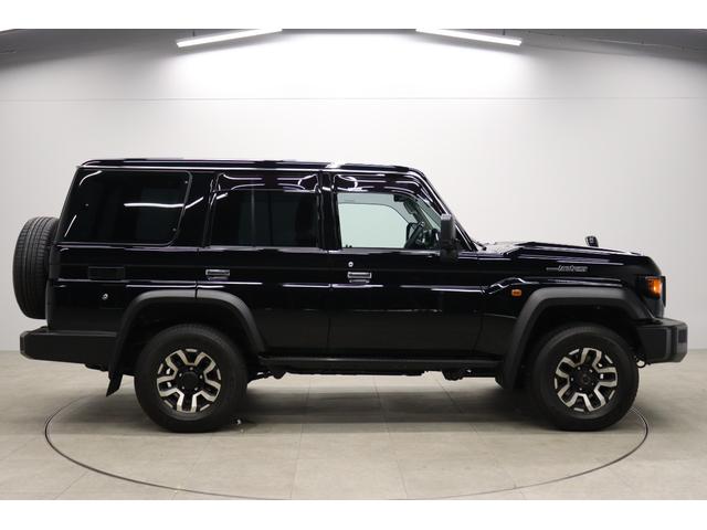 ランドクルーザー７０ ＡＸ　丸目ＬＥＤヘッドライト　純正ナビ　純正ドラレコ　電動デフロック　バックモニター内臓自動防眩ミラー　純正１６インチアルミホイール　ナビ連動バックカメラ　アルミ製サイドステップ　トヨタセーフティセンス（15枚目）