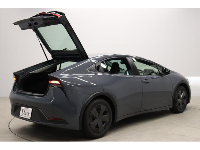 プリウス Ｕ　トヨタセーフティーセンス拡張パック　ＢＳＭ　ステアリングヒーター　ＡｐｐｌｅＣａｒＰｌａｙ／ＡｎｄｒｏｉｄＡｕｔｏ対応　フルセグＴＶ　周辺・後方車両接近サポート　レーダークルコン　ＥＴＣ２．０（19枚目）