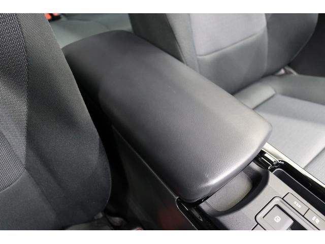 プリウス Ｕ　トヨタセーフティーセンス拡張パック　ＢＳＭ　ステアリングヒーター　ＡｐｐｌｅＣａｒＰｌａｙ／ＡｎｄｒｏｉｄＡｕｔｏ対応　フルセグＴＶ　周辺・後方車両接近サポート　レーダークルコン　ＥＴＣ２．０（50枚目）