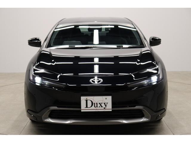 プリウス Ｕ　トヨタセーフティーセンス拡張パック　シートヒーター　上級ファブリックシート　前後ドラレコ　ステアリングヒーター　ブラインドスポットモニター　バックカメラ　ＥＴＣ２．０　ＡＣ１００／１５００Ｗ（10枚目）