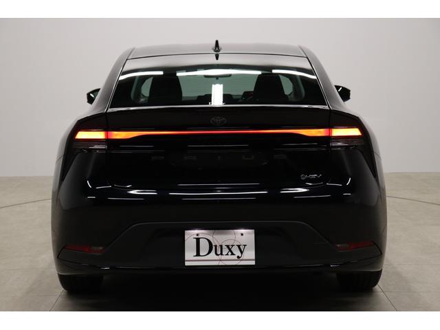 プリウス Ｕ　トヨタセーフティーセンス拡張パック　シートヒーター　上級ファブリックシート　前後ドラレコ　ステアリングヒーター　ブラインドスポットモニター　バックカメラ　ＥＴＣ２．０　ＡＣ１００／１５００Ｗ（14枚目）