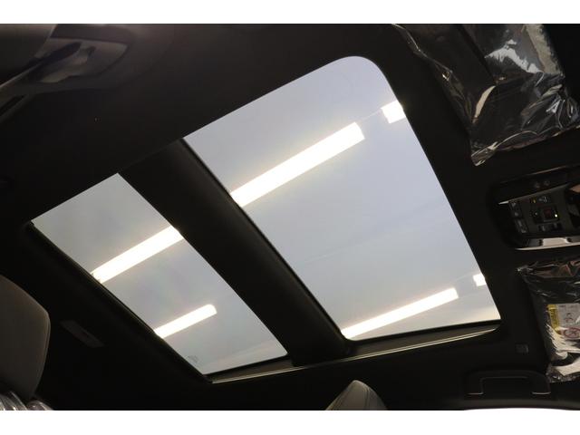ハリアーハイブリッド Ｚ　レザーパッケージ・ナイトシェード　調光パノラマルーフ　ＪＢＬ　ＡＣ１５００Ｗ　寒冷地　ナイトシェード専用１９インチアルミ　１２．３インチディスプレイオーディオ　全周囲カメラ　ブラインドスポットモニター　デジタルミラー　パワーバックドア（6枚目）