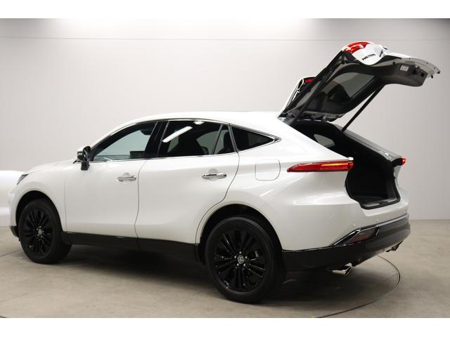 ハリアーハイブリッド Ｚ　レザーパッケージ・ナイトシェード　調光パノラマルーフ　ＪＢＬ　ＡＣ１５００Ｗ　寒冷地　ナイトシェード専用１９インチアルミ　１２．３インチディスプレイオーディオ　全周囲カメラ　ブラインドスポットモニター　デジタルミラー　パワーバックドア（20枚目）