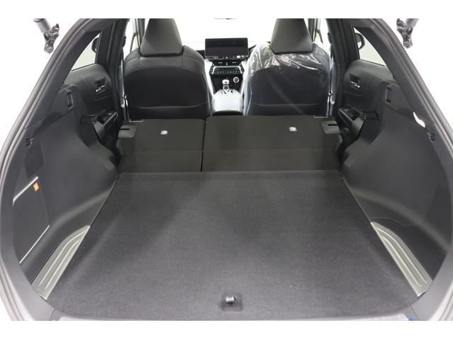 ハリアーハイブリッド Ｚ　レザーパッケージ・ナイトシェード　調光パノラマルーフ　ＪＢＬ　ＡＣ１５００Ｗ　寒冷地　ナイトシェード専用１９インチアルミ　１２．３インチディスプレイオーディオ　全周囲カメラ　ブラインドスポットモニター　デジタルミラー　パワーバックドア（28枚目）