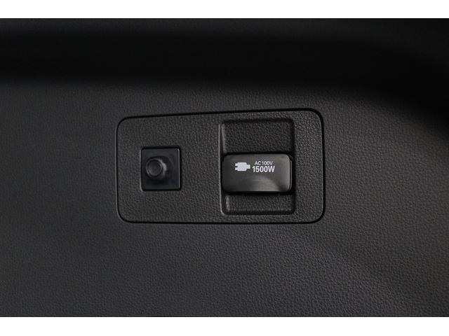 ハリアーハイブリッド Ｚ　レザーパッケージ・ナイトシェード　調光パノラマルーフ　ＪＢＬ　ＡＣ１５００Ｗ　寒冷地　ナイトシェード専用１９インチアルミ　１２．３インチディスプレイオーディオ　全周囲カメラ　ブラインドスポットモニター　デジタルミラー　パワーバックドア（30枚目）