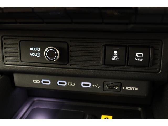 ランドクルーザー250 ZXファーストエディション ワンオーナー 寒冷地仕様 丸目ヘッドライト JBLスピーカー ムーンルーフ 純正18インチAW ルーフレール パワーバックドア 純正12.3インチディスプレイオーディオ デジタルミラー PVM BSM(56枚目)