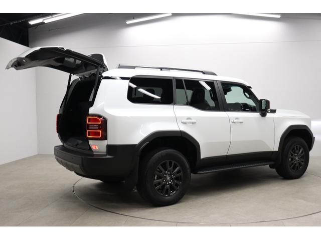 ランドクルーザー250 VX 特別限定ローン 丸目ヘッド 寒冷地&リヤフォグ トヨタチームメイト ムーンルーフ ルーフレール 12.3インチコネクティッドナビ ドラレコ付デジタルミラー 全周囲モニター ブラインドスポットモニター(26枚目)