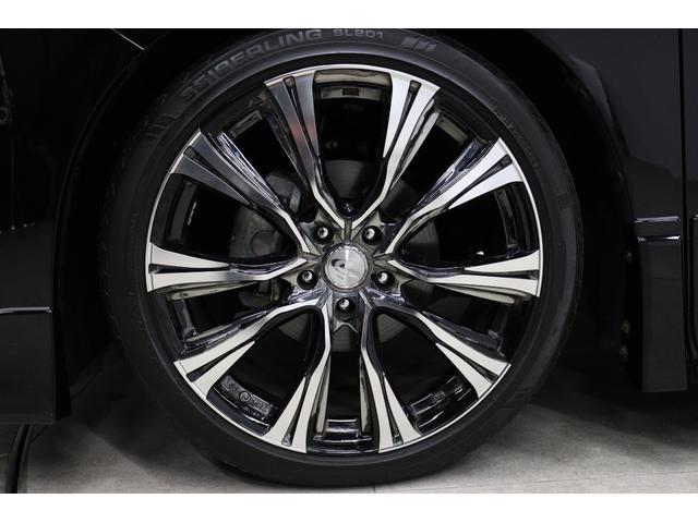 アルファード ２．５Ｓ　タイプゴールドＩＩＩ　ＴＲＤエアロ　ＬＥＯＮＩＳ２０インチアルミ　ツインムーンルーフ　ＪＢＬプレミアムサウンド　Ｔ－ＣｏｎｎｅｃｔＳＤナビ＆１３．３インチリヤエンターテイメントシステム　ＰＶＭ　ＢＳＭ　デジタルミラー（8枚目）