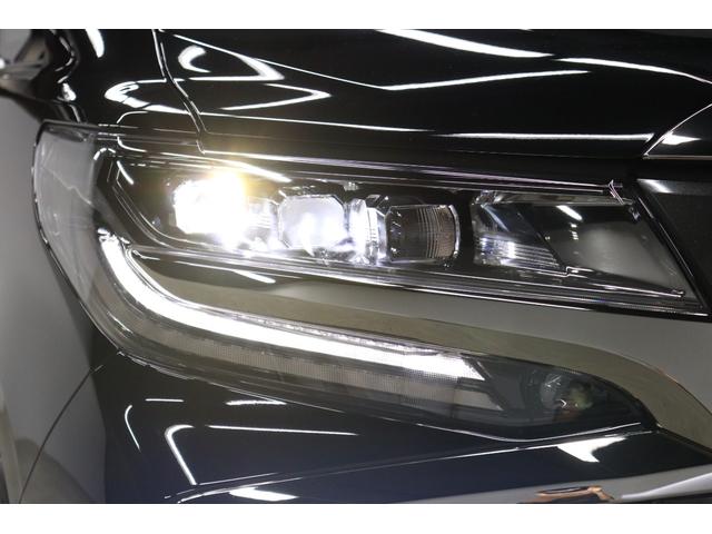 アルファード ２．５Ｓ　タイプゴールドＩＩＩ　ＴＲＤエアロ　ＬＥＯＮＩＳ２０インチアルミ　ツインムーンルーフ　ＪＢＬプレミアムサウンド　Ｔ－ＣｏｎｎｅｃｔＳＤナビ＆１３．３インチリヤエンターテイメントシステム　ＰＶＭ　ＢＳＭ　デジタルミラー（29枚目）