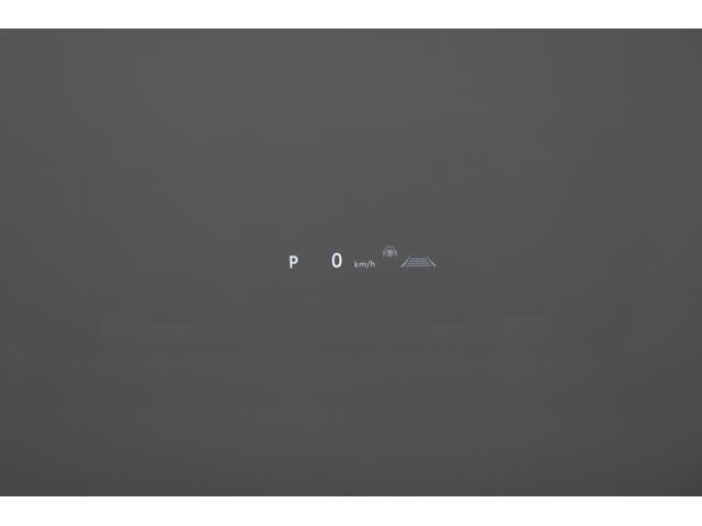 アルファードハイブリッド Ｚ　モデリスタエアロ　トヨタチームメイト　ユニバーサルステップ　１３．２インチ後席モニター　デジタルミラー　ヘッドアップディスプレイ　ムーンルーフ　パノラミックビューモニター　ブラインドスポットモニター（12枚目）