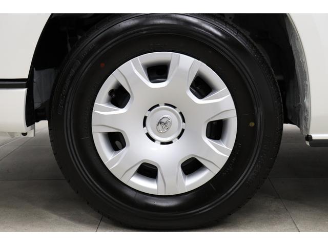 ハイエースバン ロングスーパーＧＬ　ダークプライムＳ　ワンオーナー　寒冷地仕様　ＬＥＤリアフォグ　パノラミックビューモニター　デジタルインナーミラー　両側電動スライドドア　純正１５インチアルミホイール　ＴＳＳ　ＡＣ１００Ｖ／１５００Ｗコンセント（12枚目）