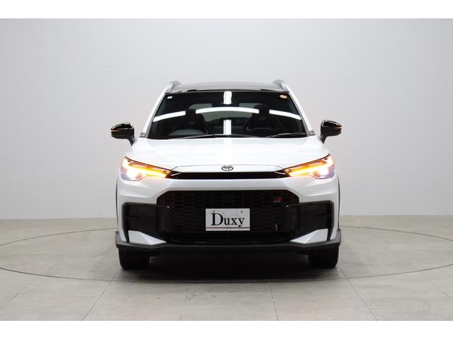 カローラクロス ＧＲスポーツ　即　納　登録済未使用車　電動リアゲート　パノラマルーフ　　ＧＲ専用レッドキャリパー　パノラミックビューモニター　ＢＳＭ　ステアリングヒーター　　純正１９ＡＷ　ハンズフリーパワーバックドア（14枚目）