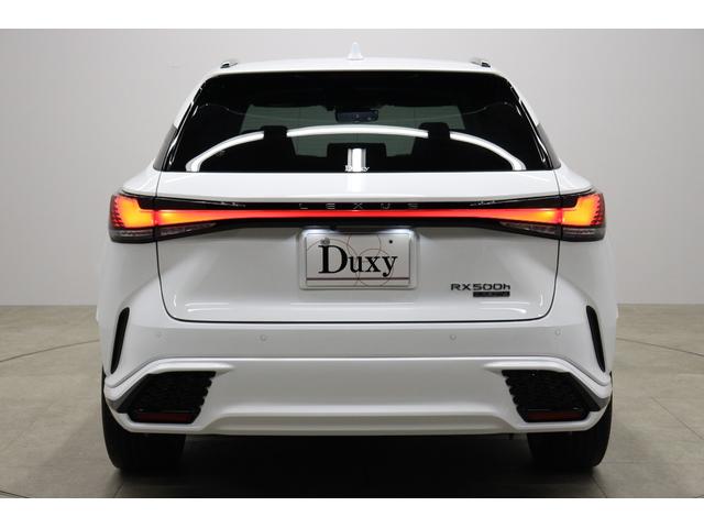 ＲＸ ＲＸ５００ｈ　Ｆスポーツパフォーマンス　ワンオーナー　オレンジキャリパー　マークレビンソン　ダークローズ内装　パノラマルーフ　輻射ヒーター　ヘッドアップディスプレイ　デジタルミラー　パノラミックビューモニター　ブラインドスポットモニター（11枚目）