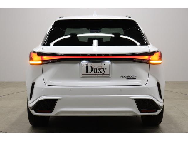 ＲＸ ＲＸ５００ｈ　Ｆスポーツパフォーマンス　ワンオーナー　オレンジキャリパー　マークレビンソン　ダークローズ内装　パノラマルーフ　輻射ヒーター　ヘッドアップディスプレイ　デジタルミラー　パノラミックビューモニター　ブラインドスポットモニター（12枚目）